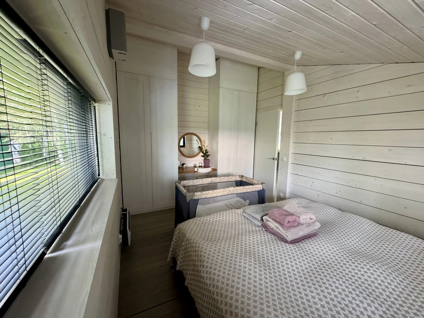 Частный дом С летним бассейном 3 спальни