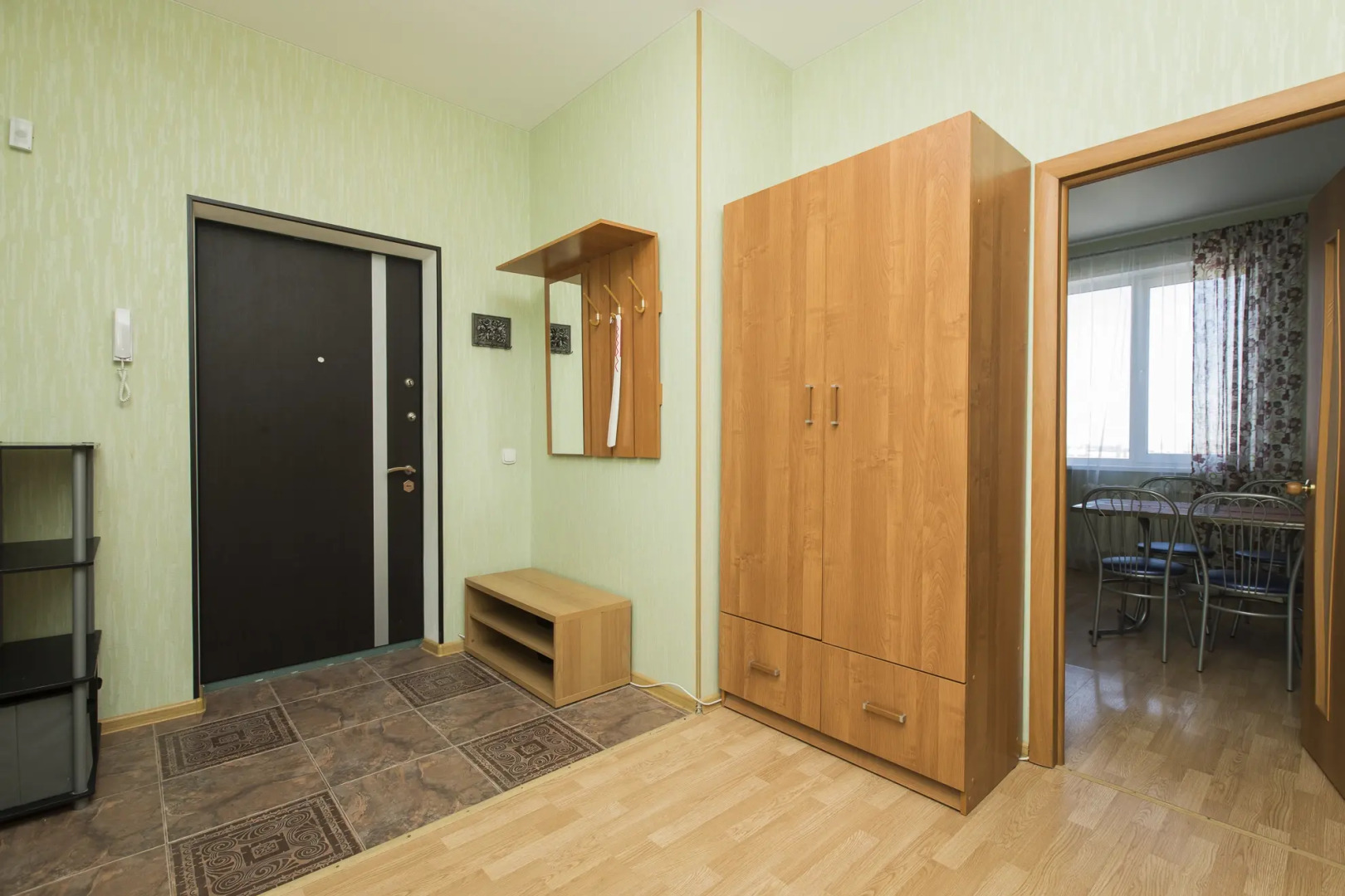 Апартаменты Белинского 11/66-90