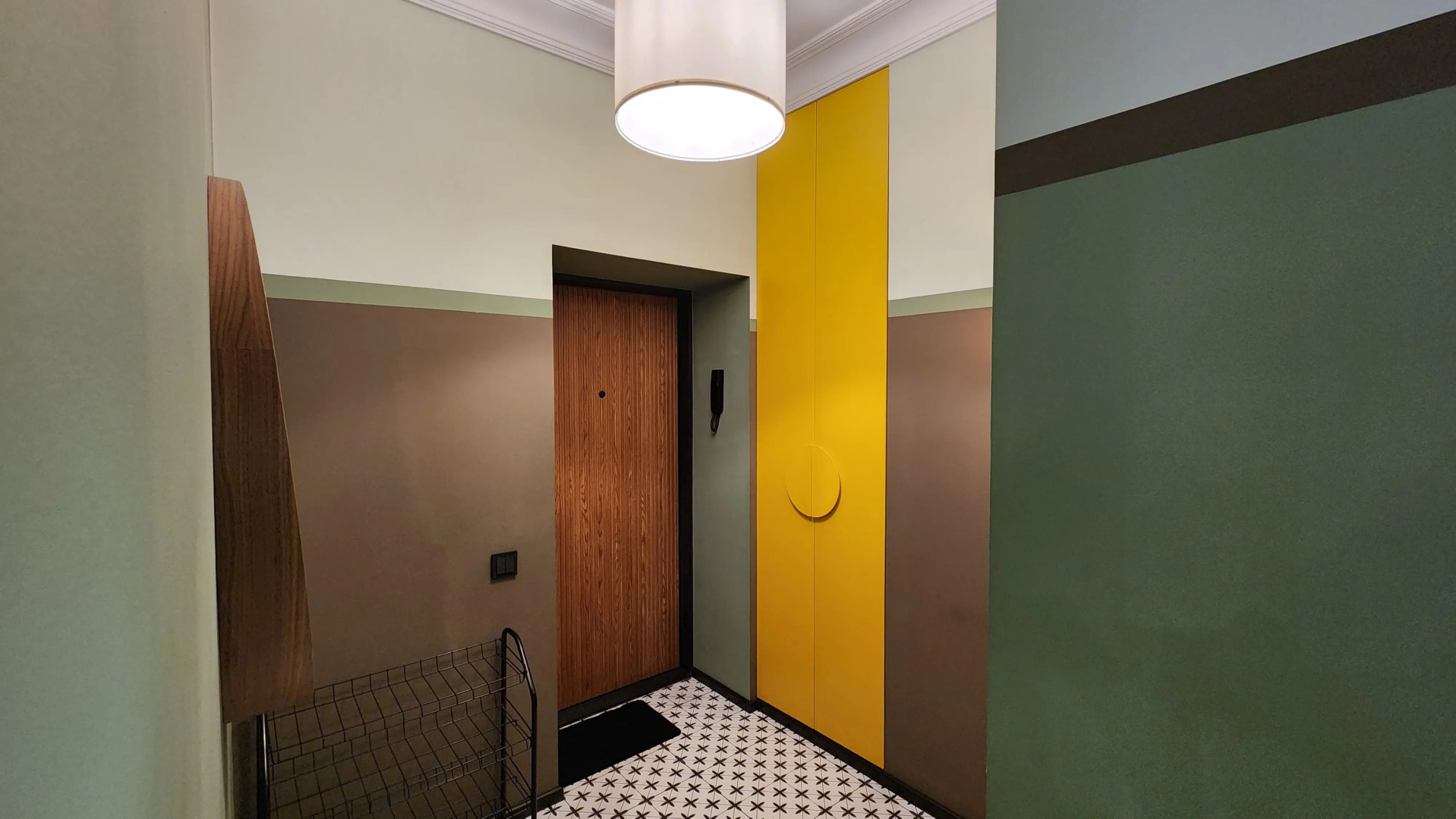 Апартаменты Mid-Century Modern Home