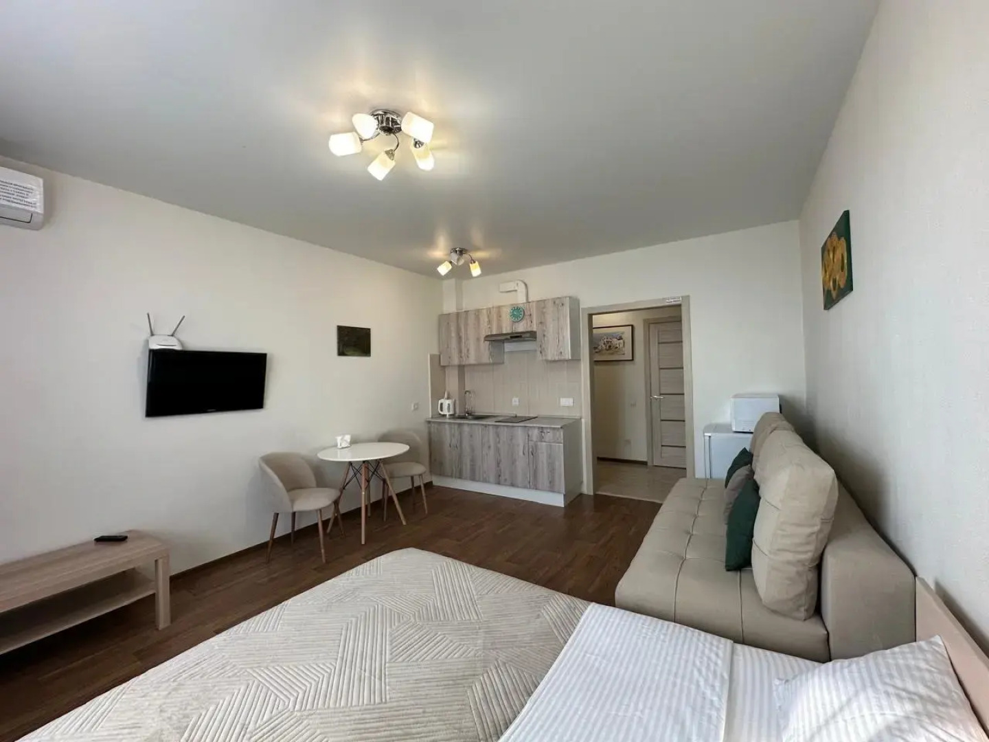 Апартаменты На 18 этаже Сибирская 42