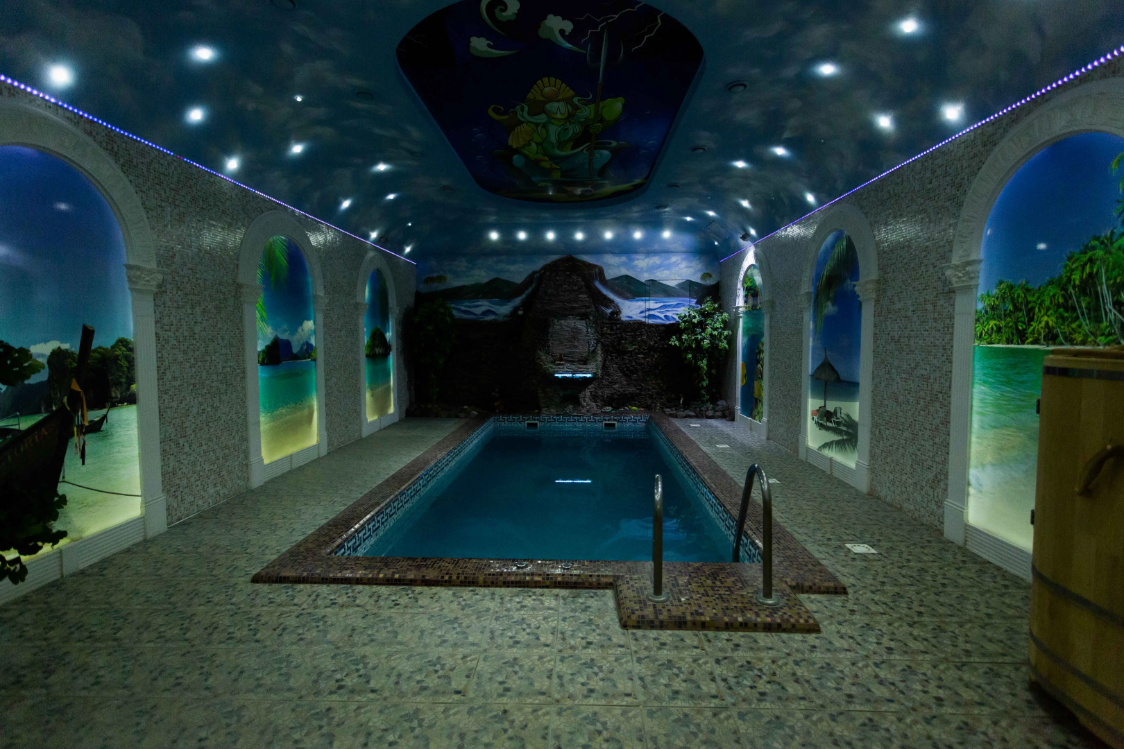 Отель Виктория