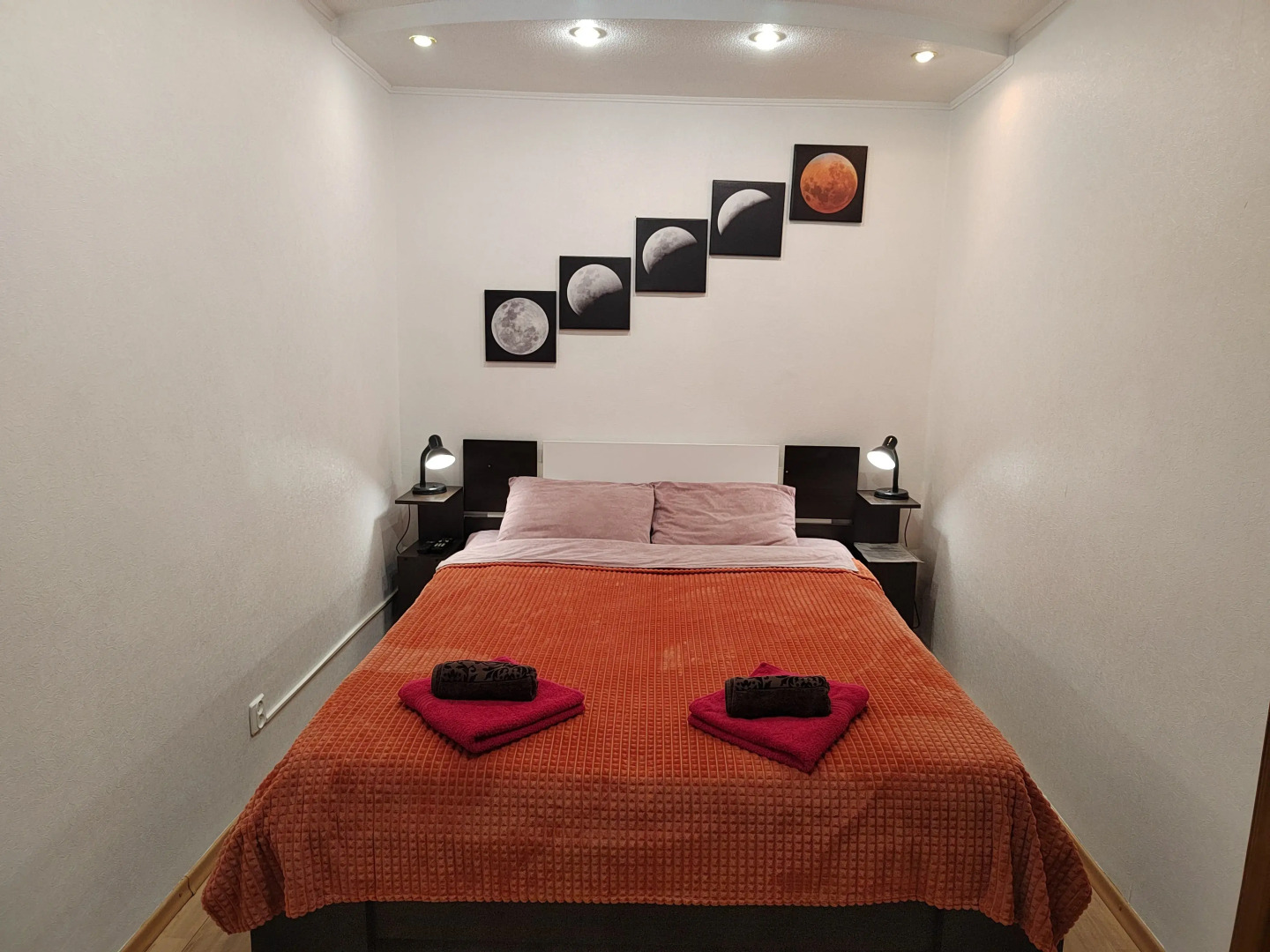 Квартира Двухкомнатная на Площади Пять Углов