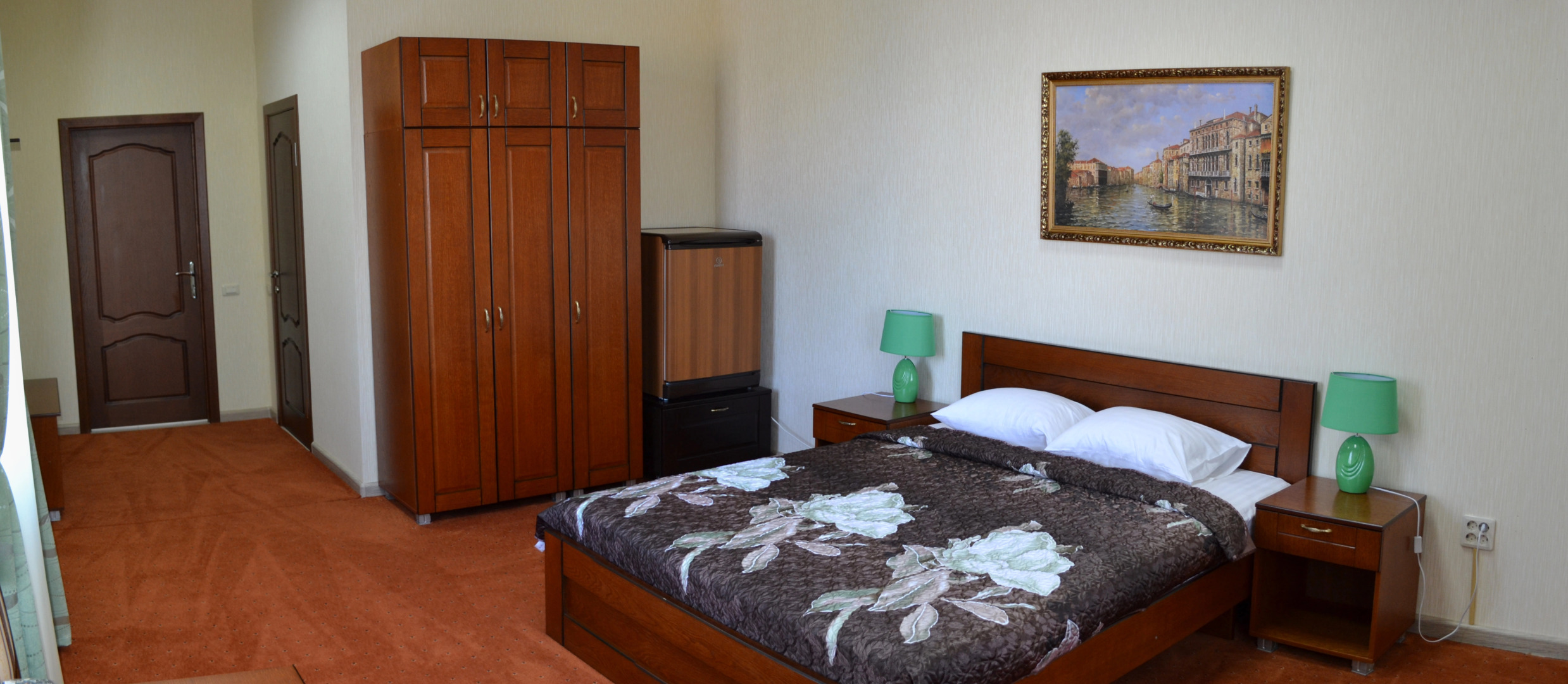 Отель Лазурит