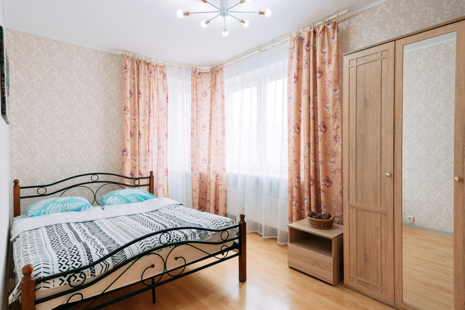 Квартира 3-х комнатная квартира у 3-х вокзалов