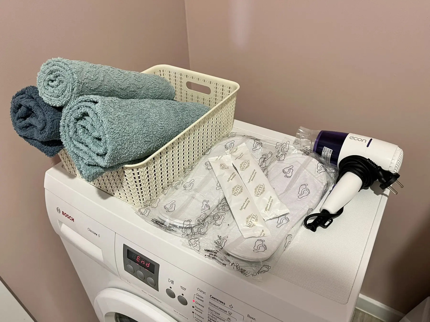 Апартаменты студия четырехместная вблизи горячего источника Волна