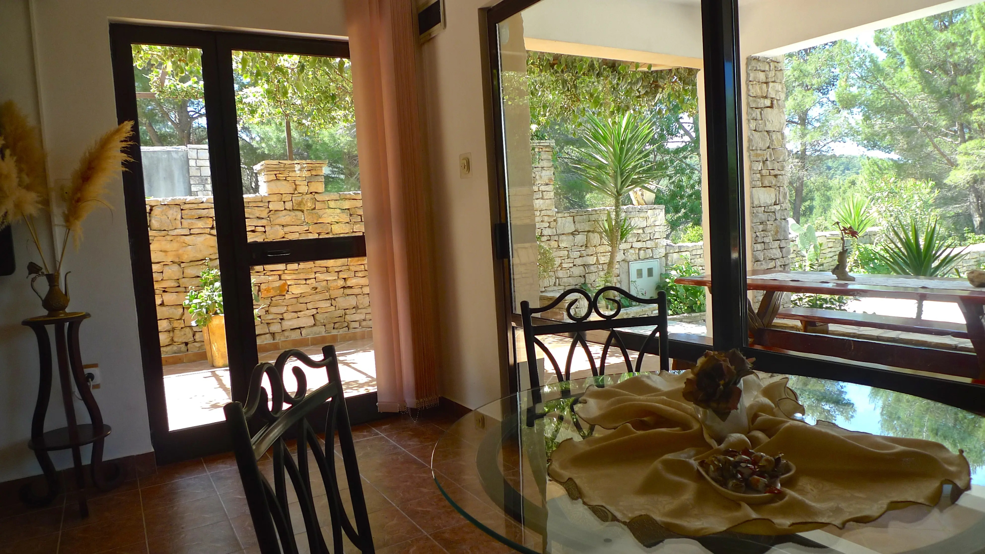 Вилла Stone House Villa Poplat