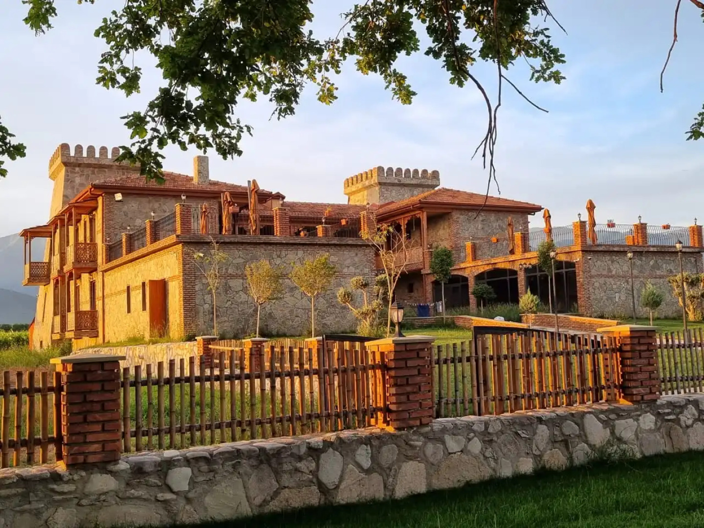 Отель Chateau Davitiani