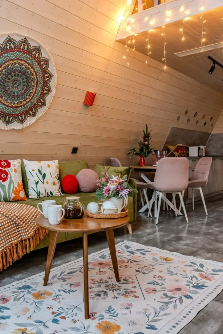 Частный дом Увеличенный А-фрейм Сад с баней и чаном