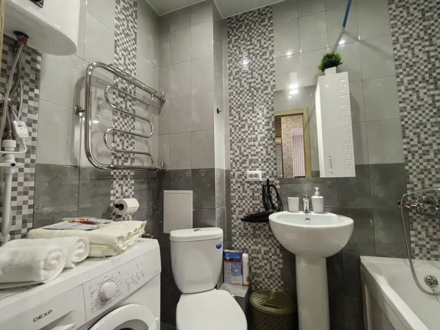 Квартира рядом c цeнтpoм гopода