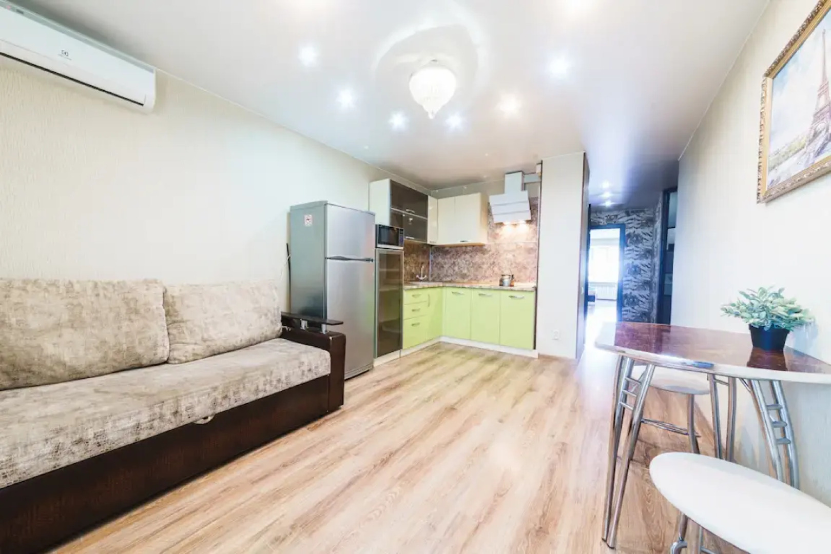 Апартаменты на улице им. Сакко и Ванцетти 2