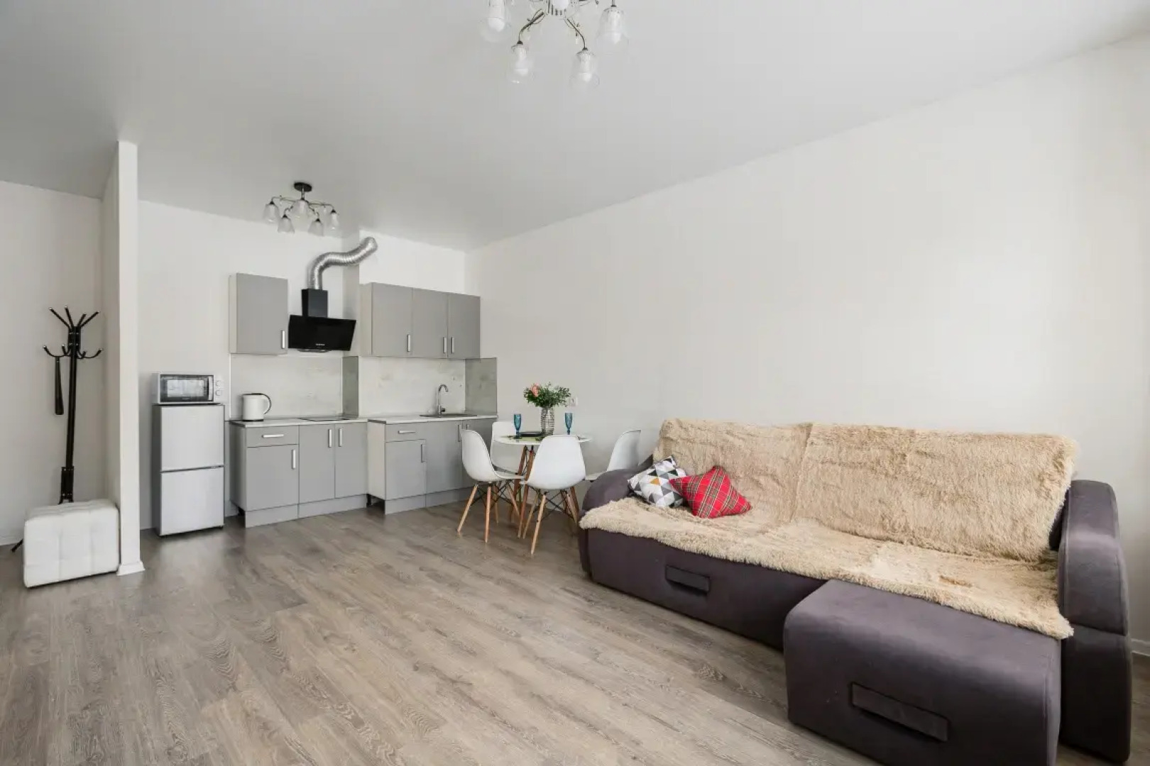 Квартира 2 MaxRealty24 Просторная 1