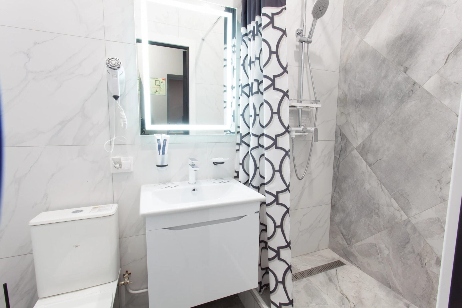 Отель Атмосфера