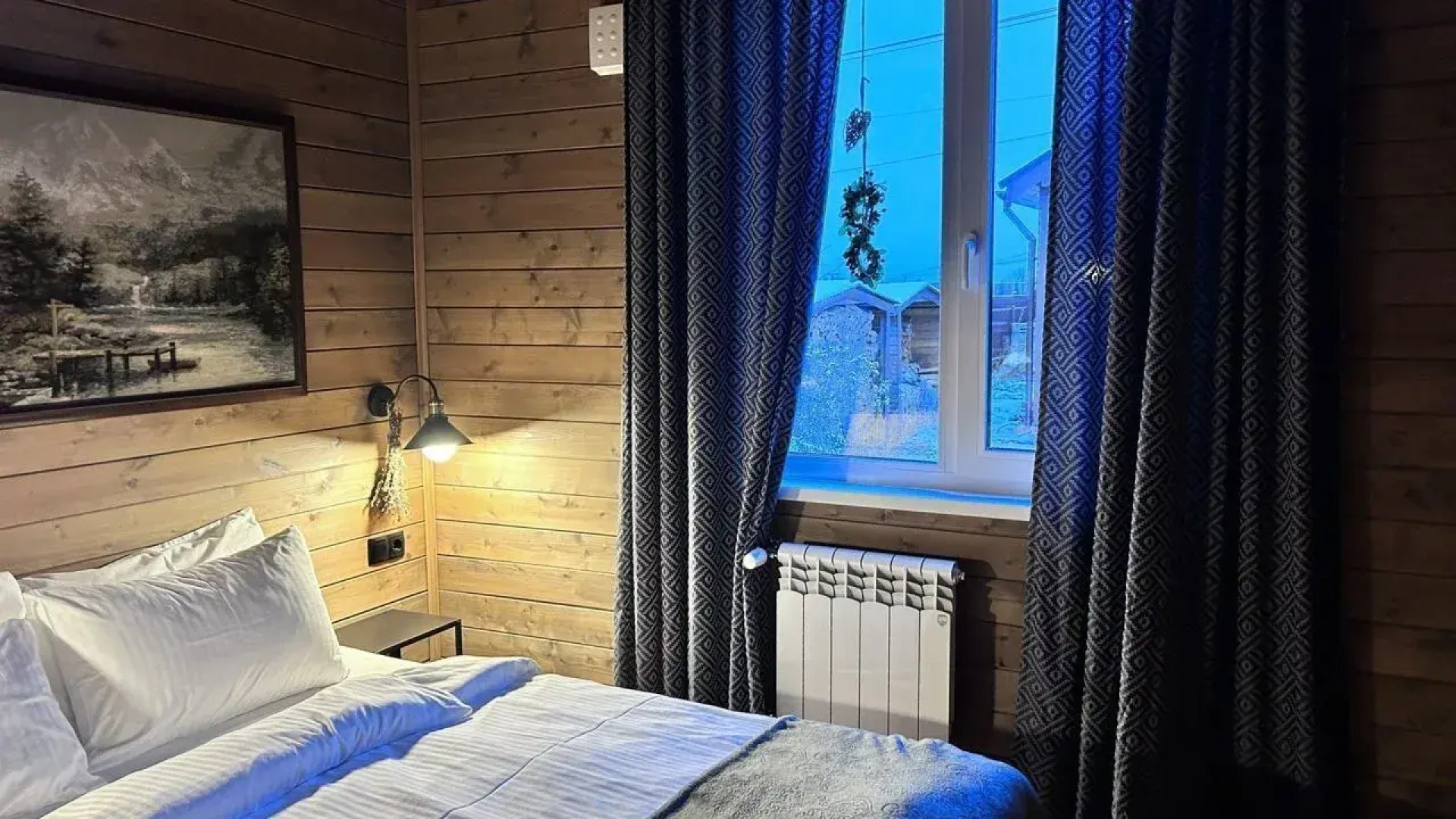 Частный дом с баней