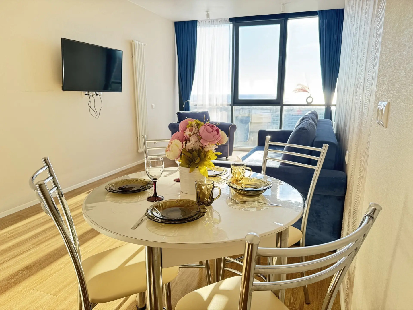 Апартаменты Morskaya Simfonya-2 с панорамой на море бассейном на территории ЖК