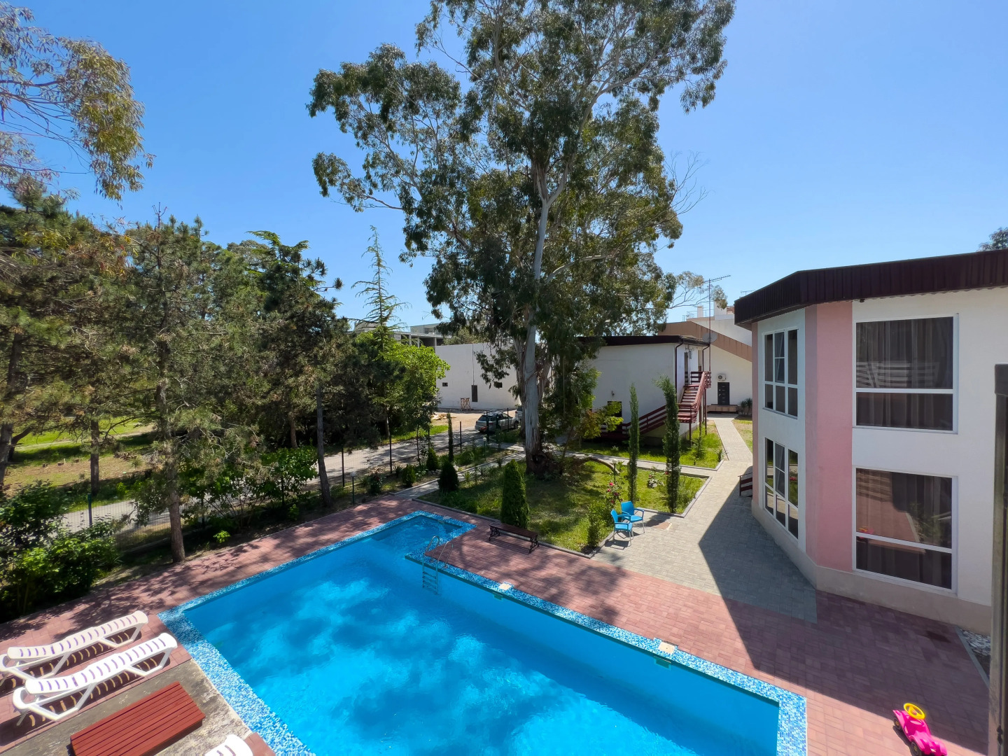 Апартаменты Лазурный Берег