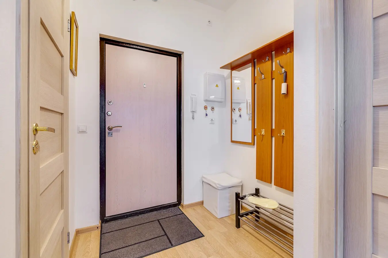 Апартаменты на Европейском проспекте 3