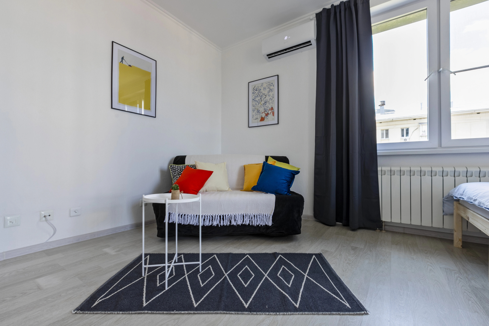 Great view 2-rooms Apartment 2 Min Walk to Raykin Plaza