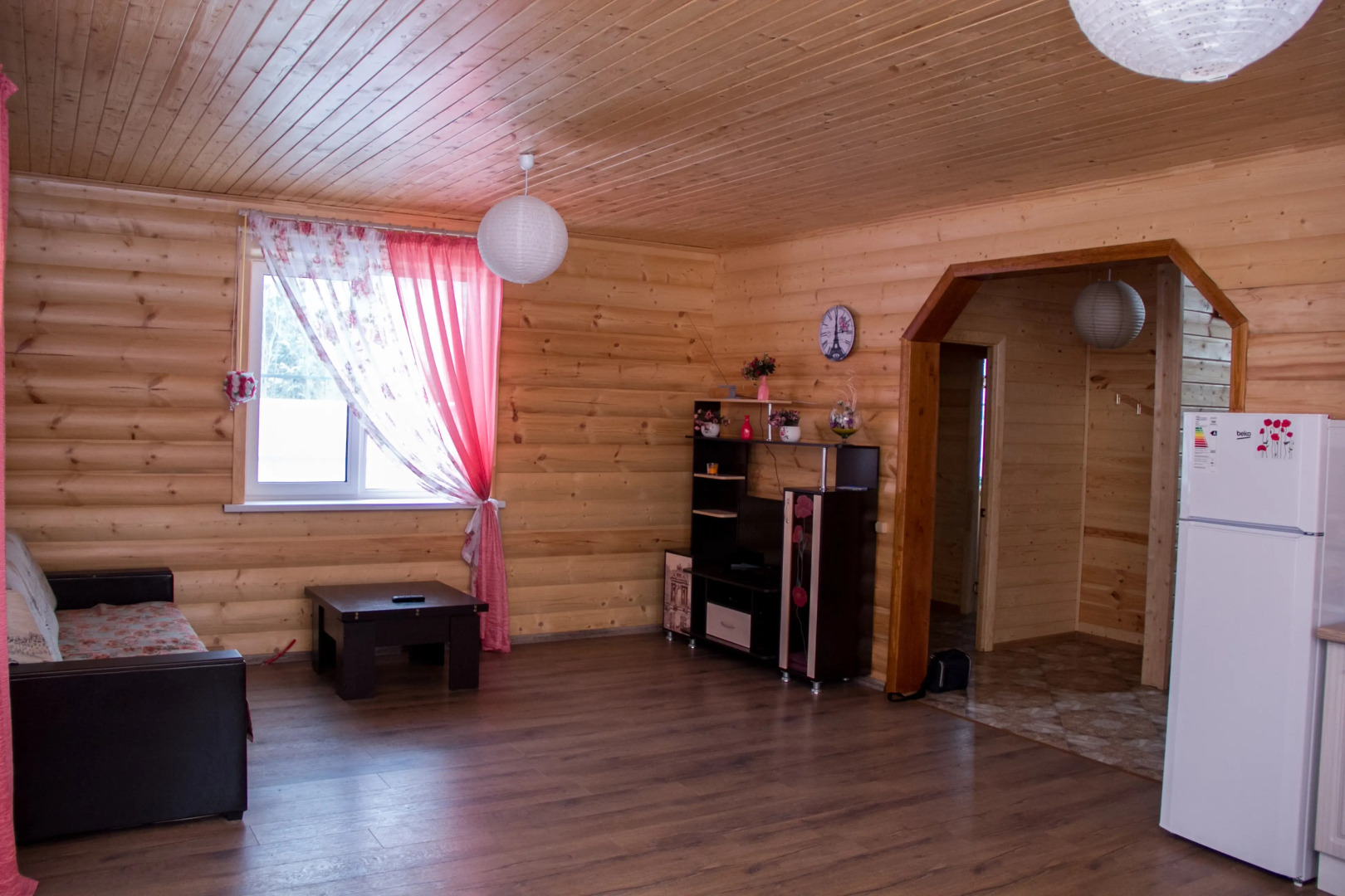 Гостевой дом с 4 спальнями на 5 Ямской