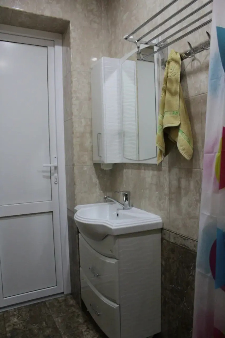 Частный дом в селе Хазар