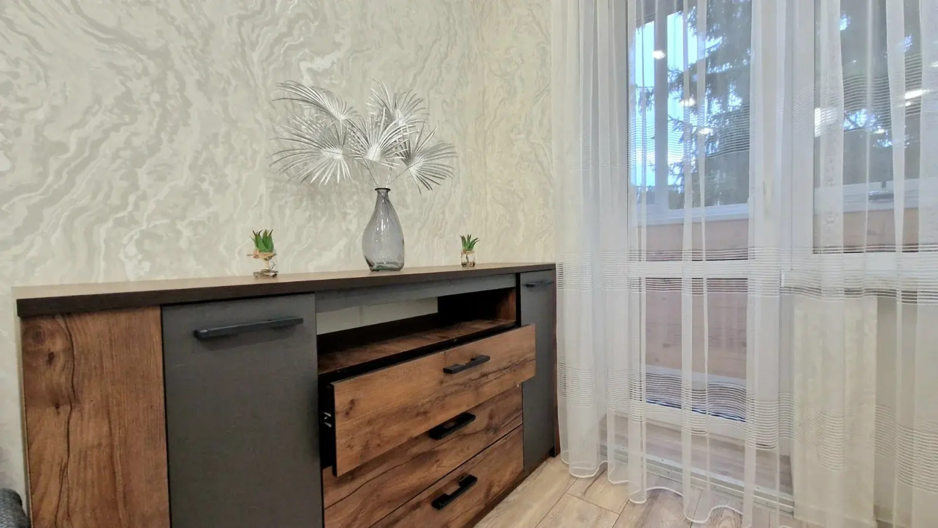 Квартира Уютная трешка вблизи вокзала