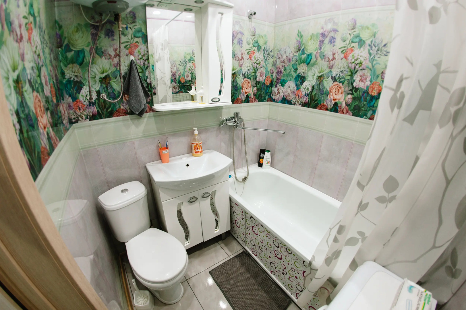 Апартаменты на Максима Горького 2A