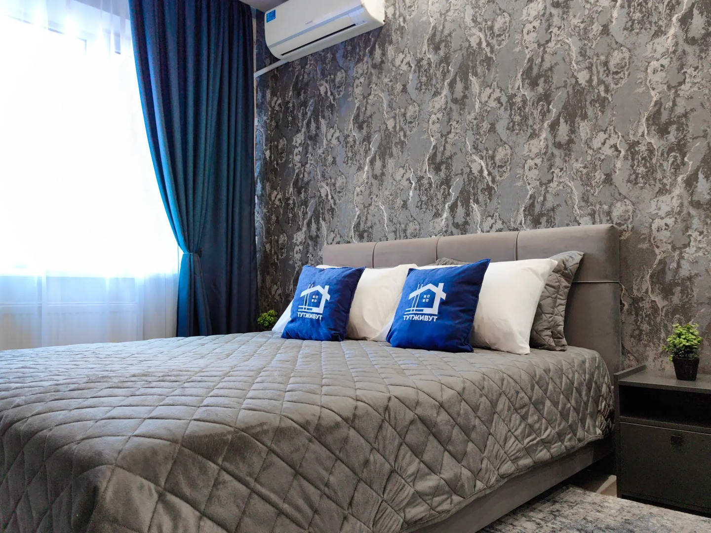 Апартаменты тутживут | LUX | Парк и Стадион