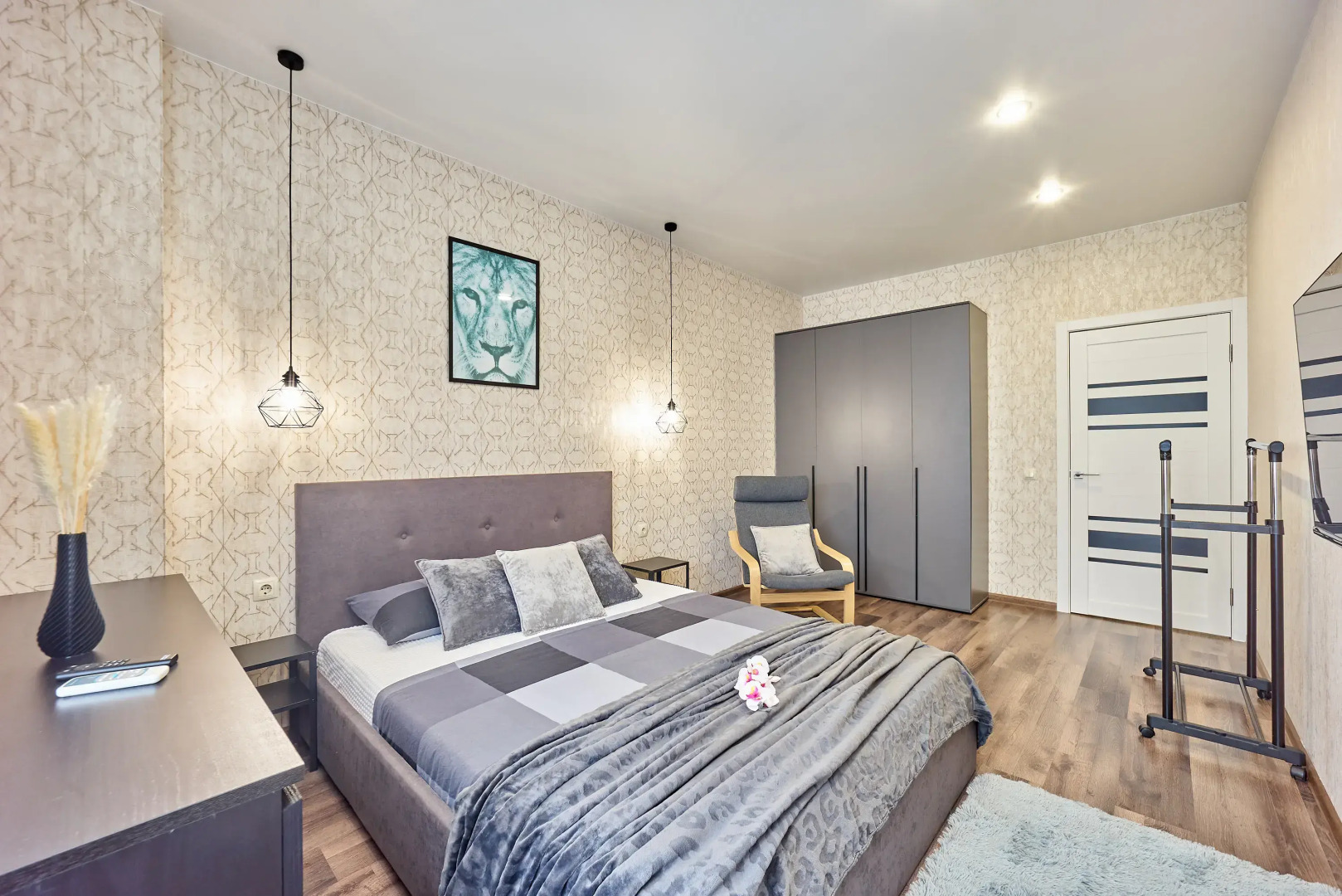 Апартаменты Современная Евродвушка в новом доме на 14 этаже