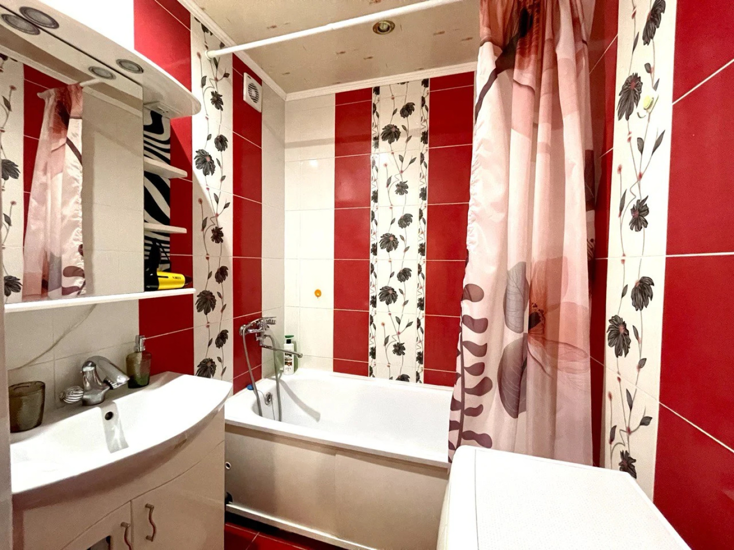 Апартаменты Mars Hotel Малахова 101