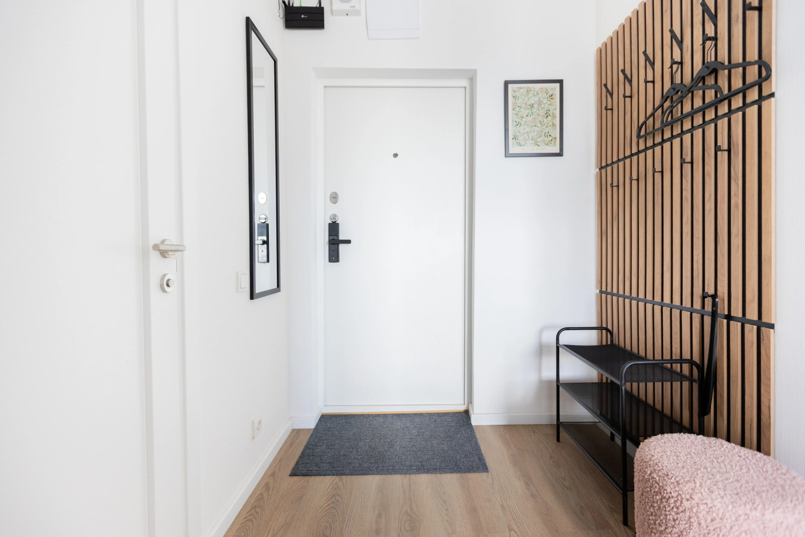 Квартира Евро 2-к Изумрудная долина