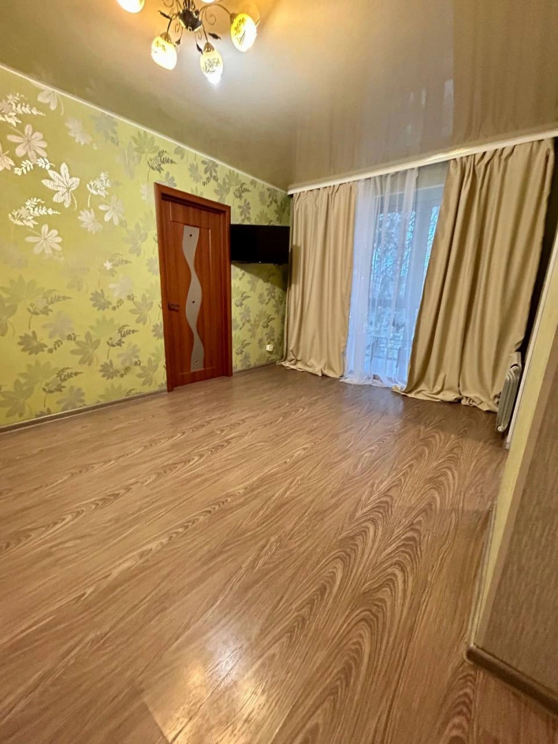 Апартаменты Кирова 81