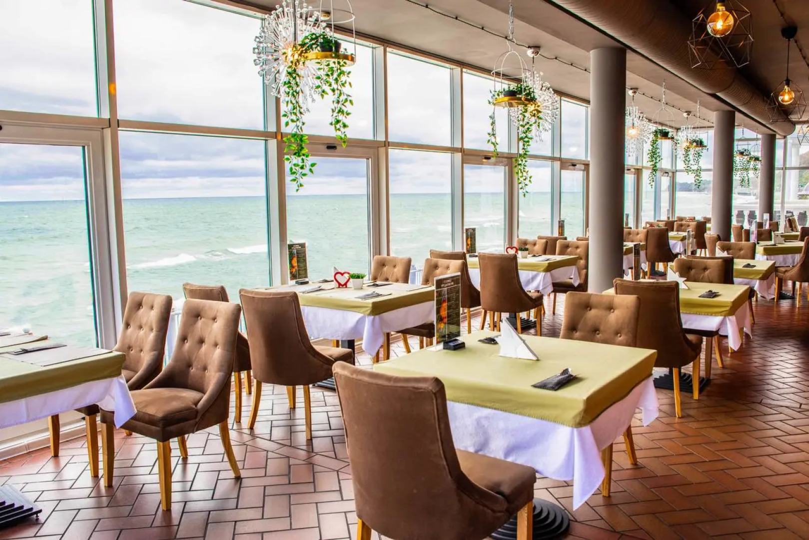 Отель Гранд Палас