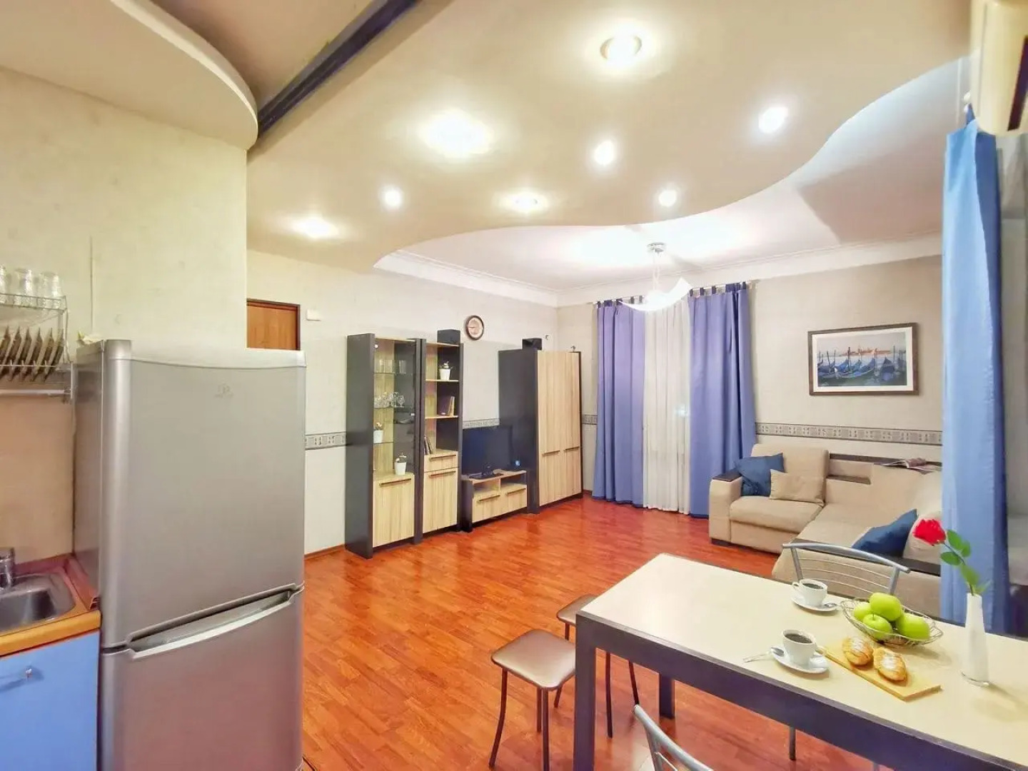 Апартаменты Apart-Comfort на пр-те Толбухина 58