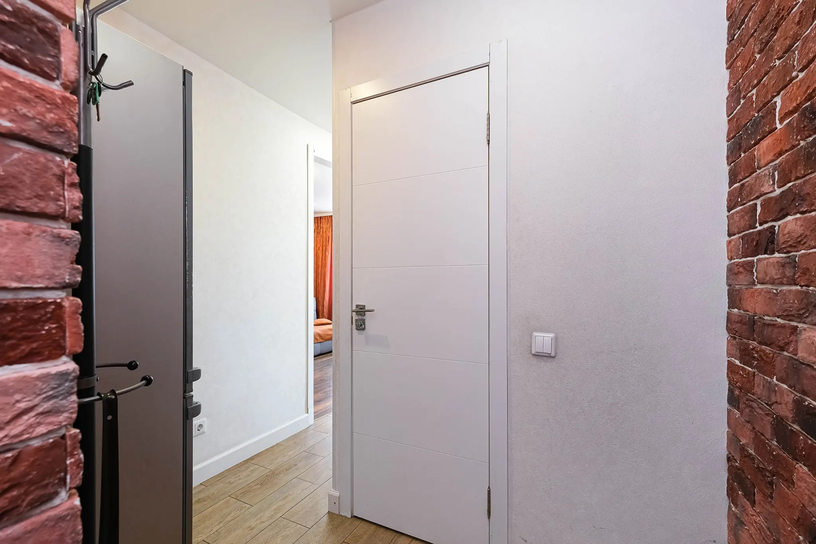 Квартира 1 комнатная на Челюскинцев 14-158