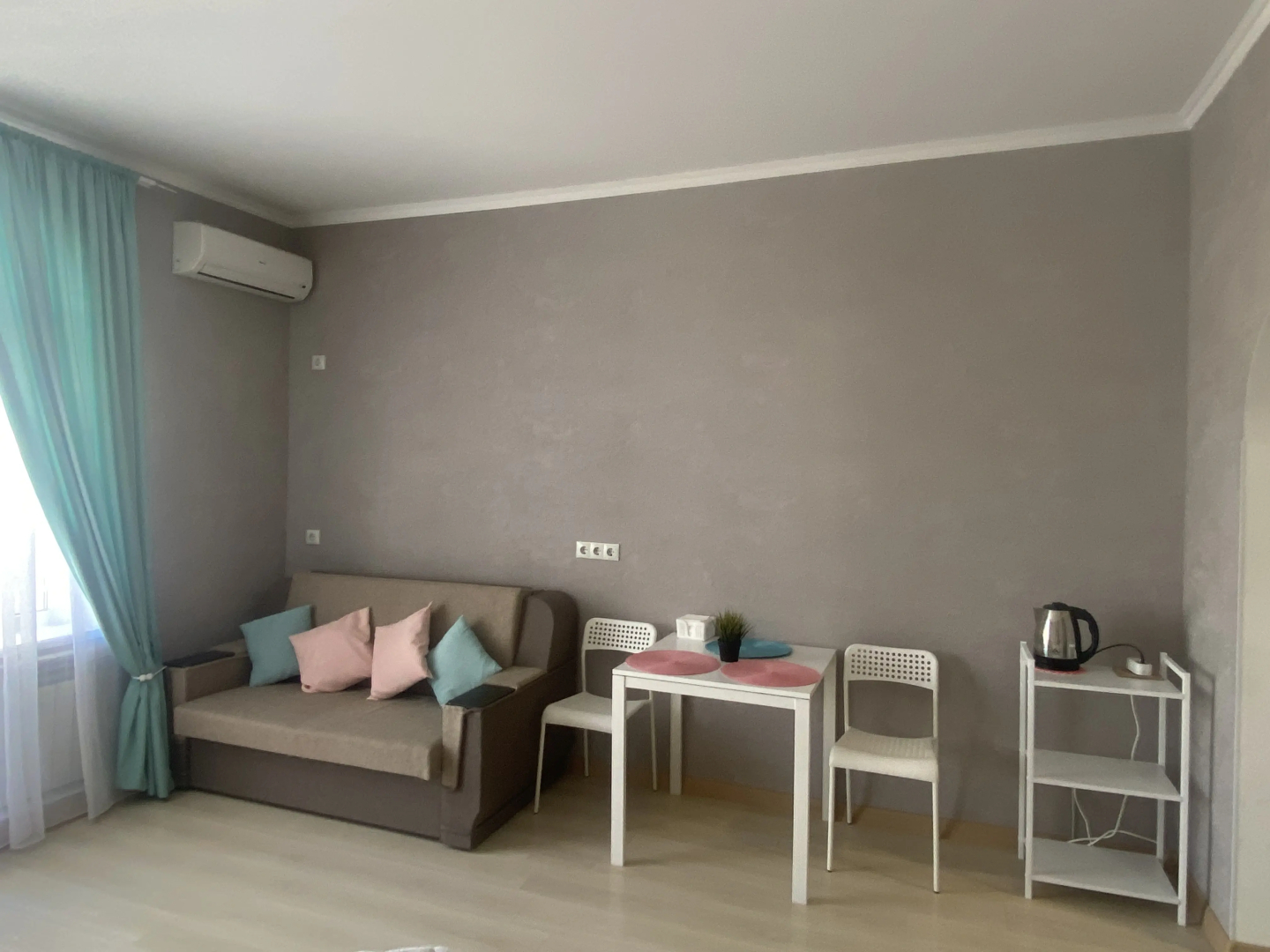 Апартаменты с балконом и видом на море