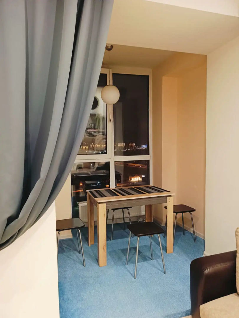 Апартаменты В Центре с видом на Реку