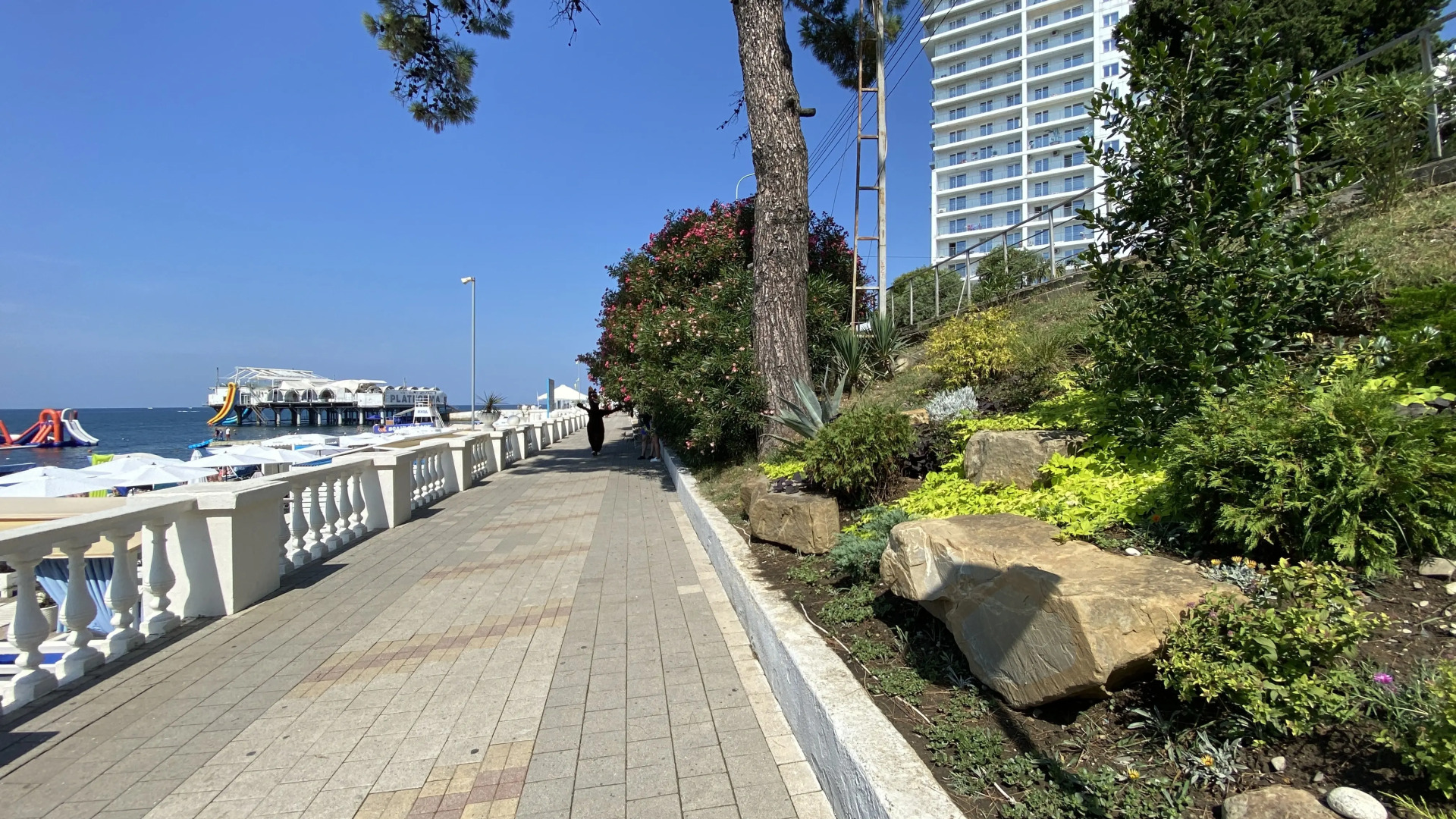 Апартаменты Панорама парк Альфа Апартаменты