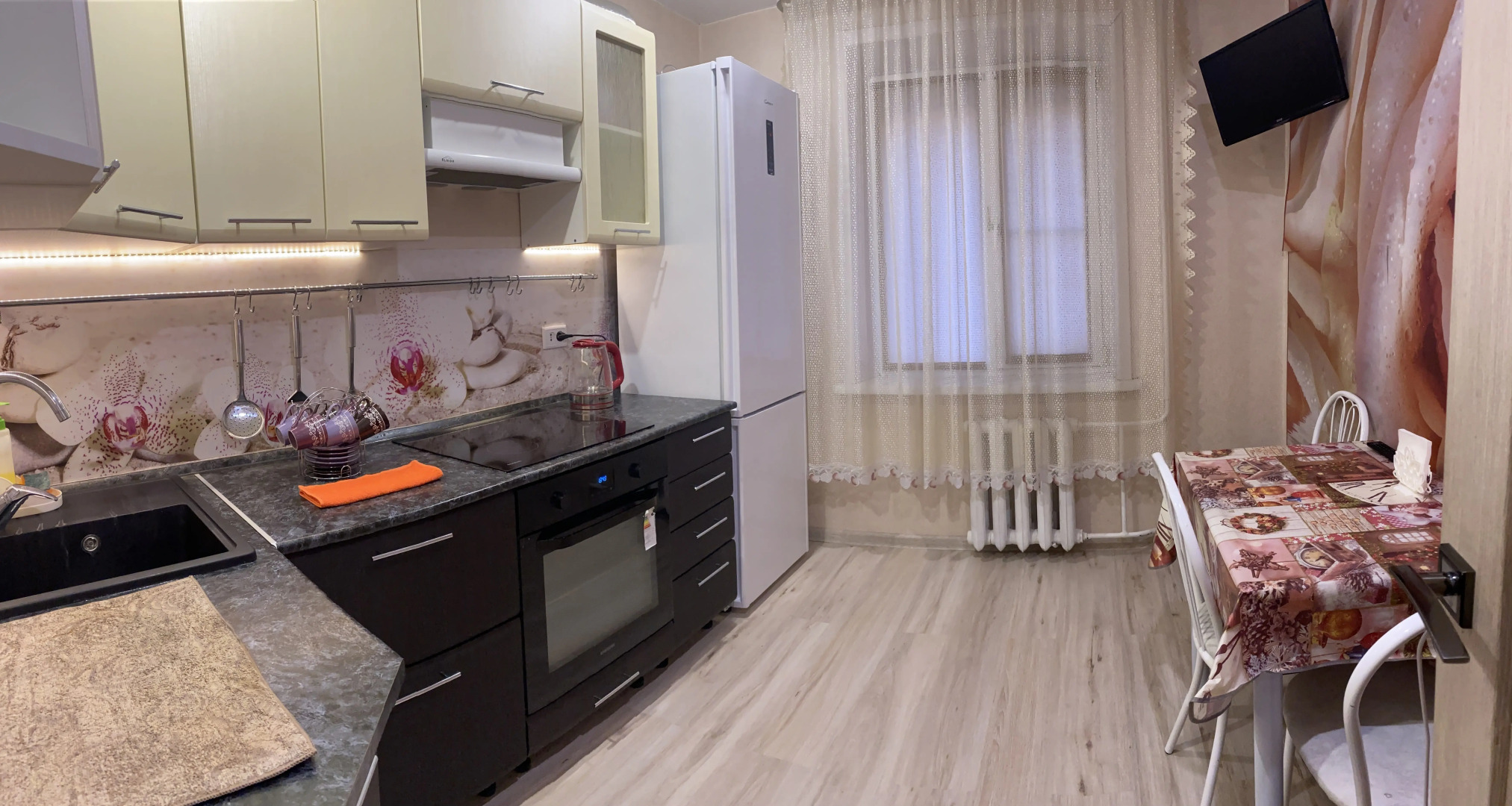 Квартира Просторная Трехкомнатная