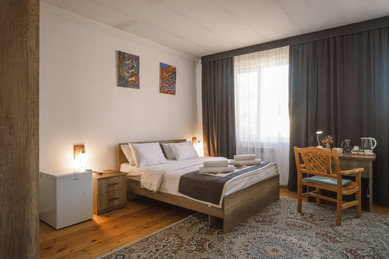 Tes Hotel