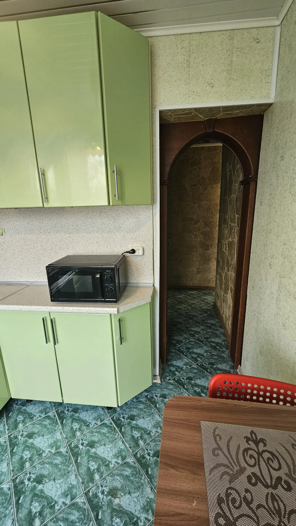 Квартира Просторная двухкомнатная возле пляжа