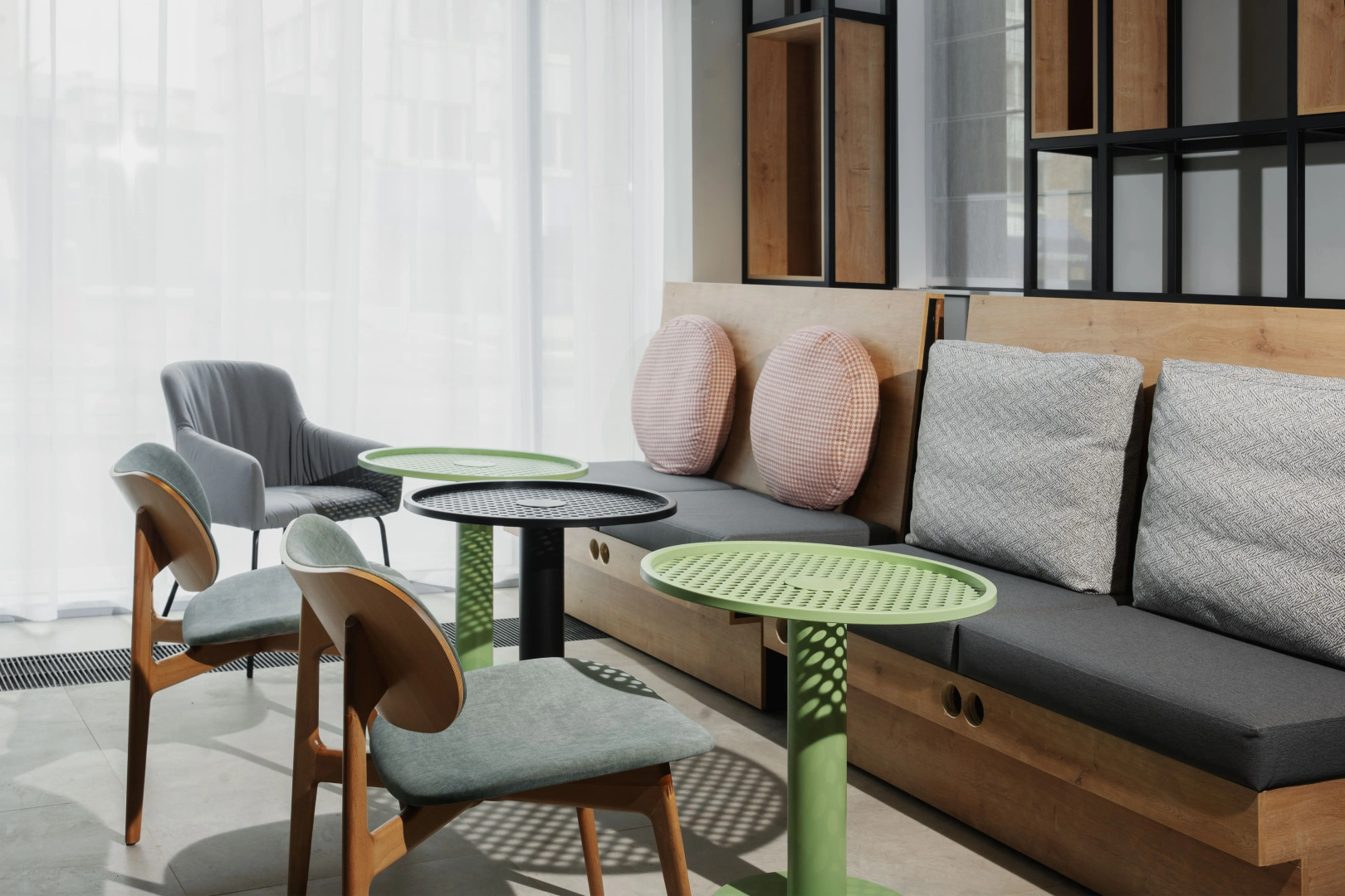 Отель Cosmos Smart Moscow Semenovskaya Hotel