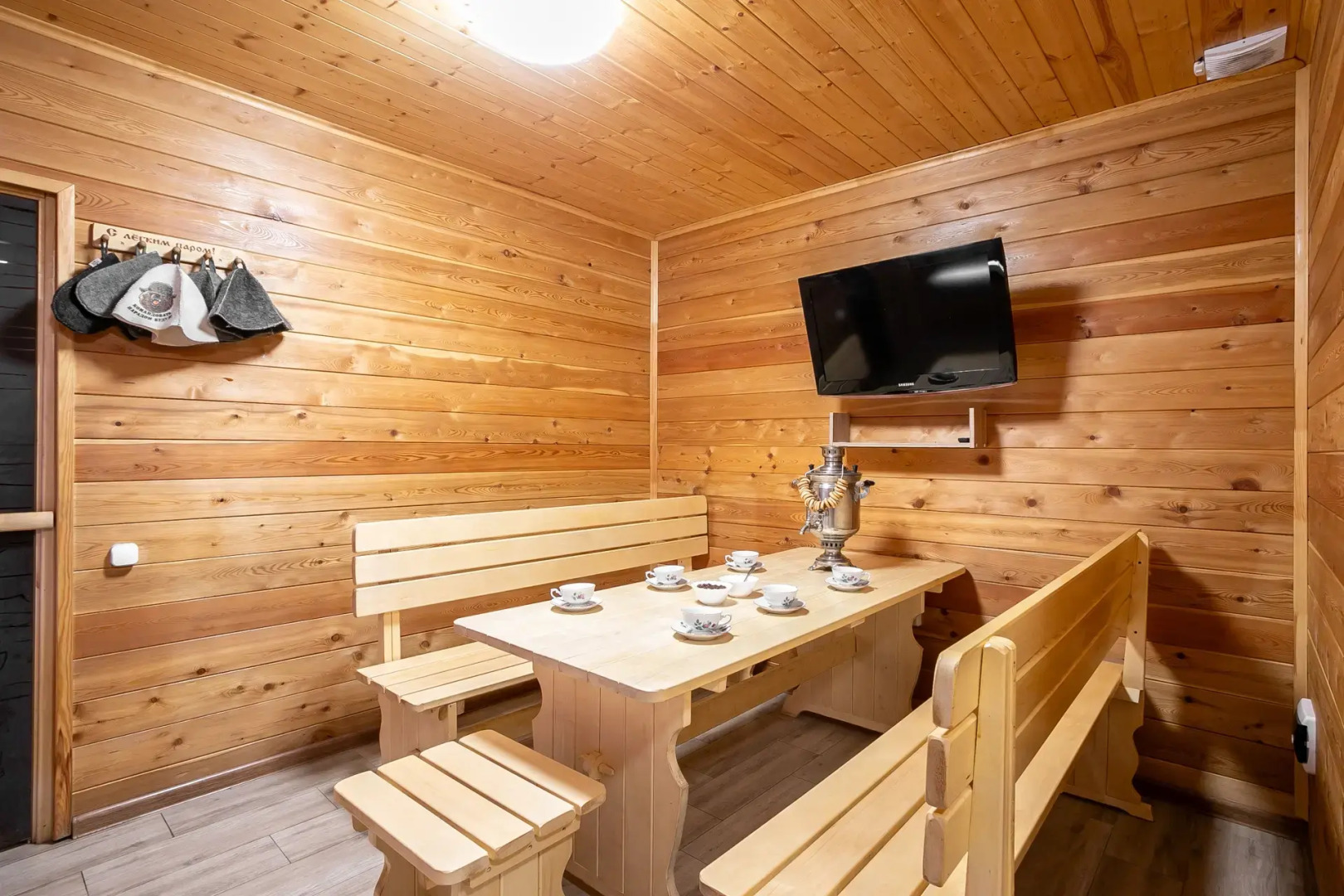 Частный дом с русской баней и банным чаном