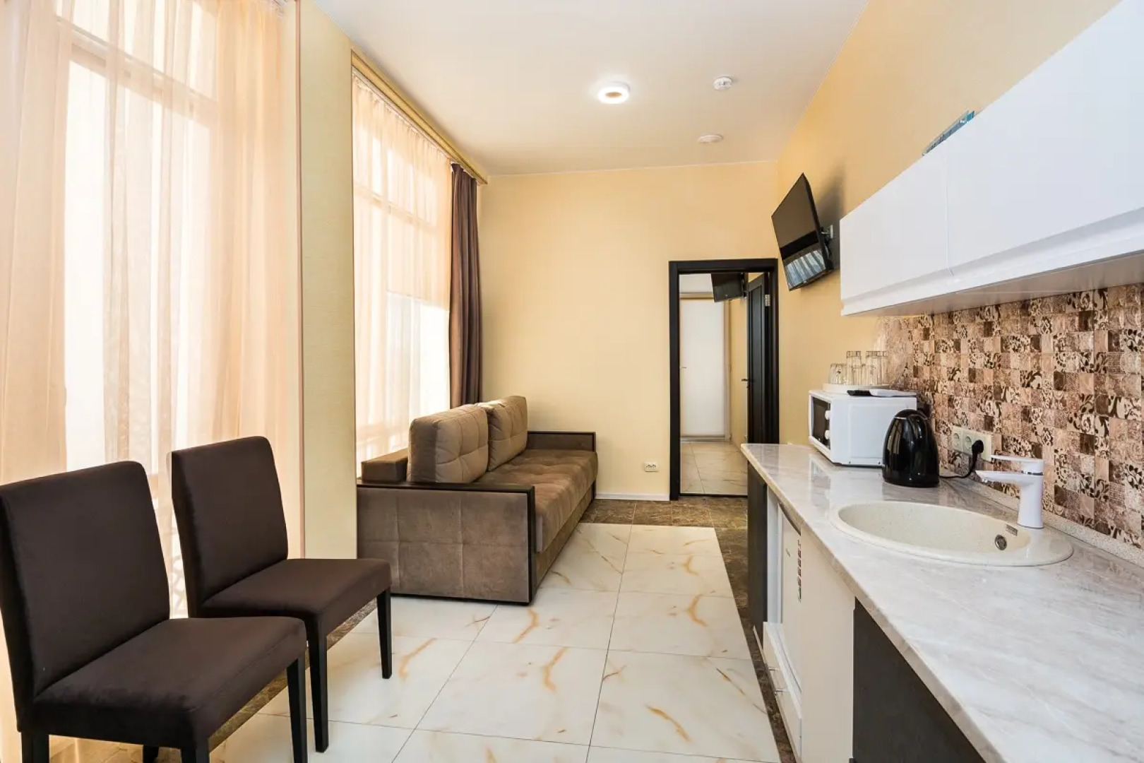 Гостевой Дом White Lion