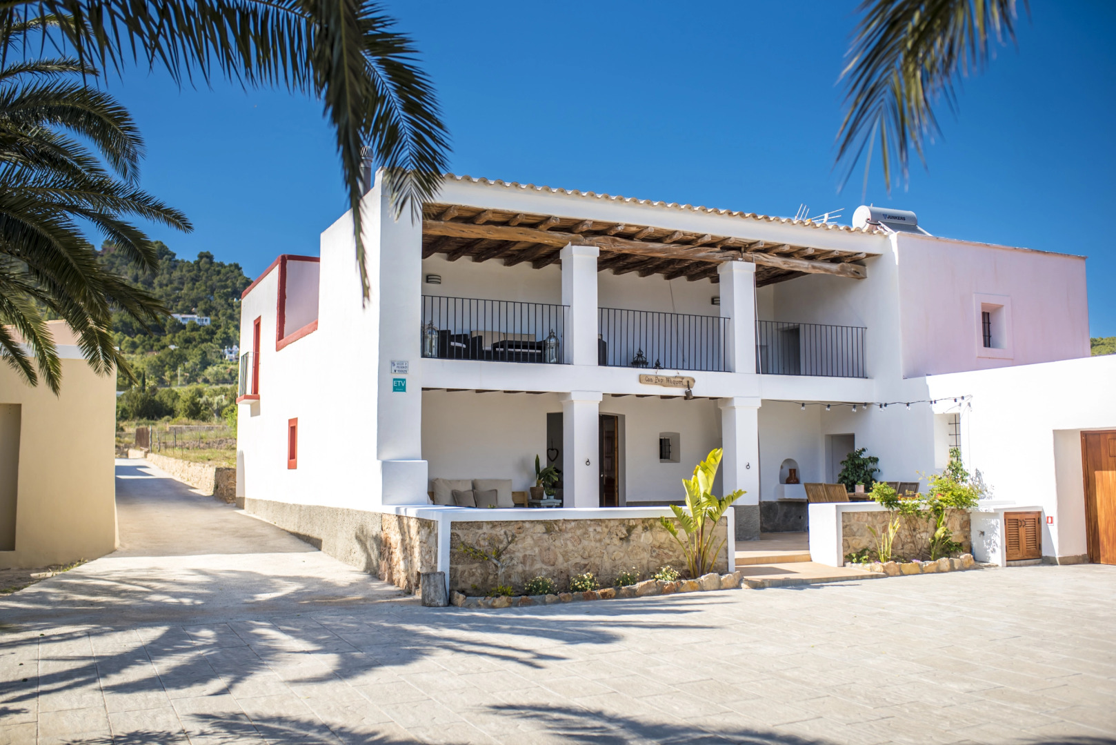 Вилла Es Cubells Town