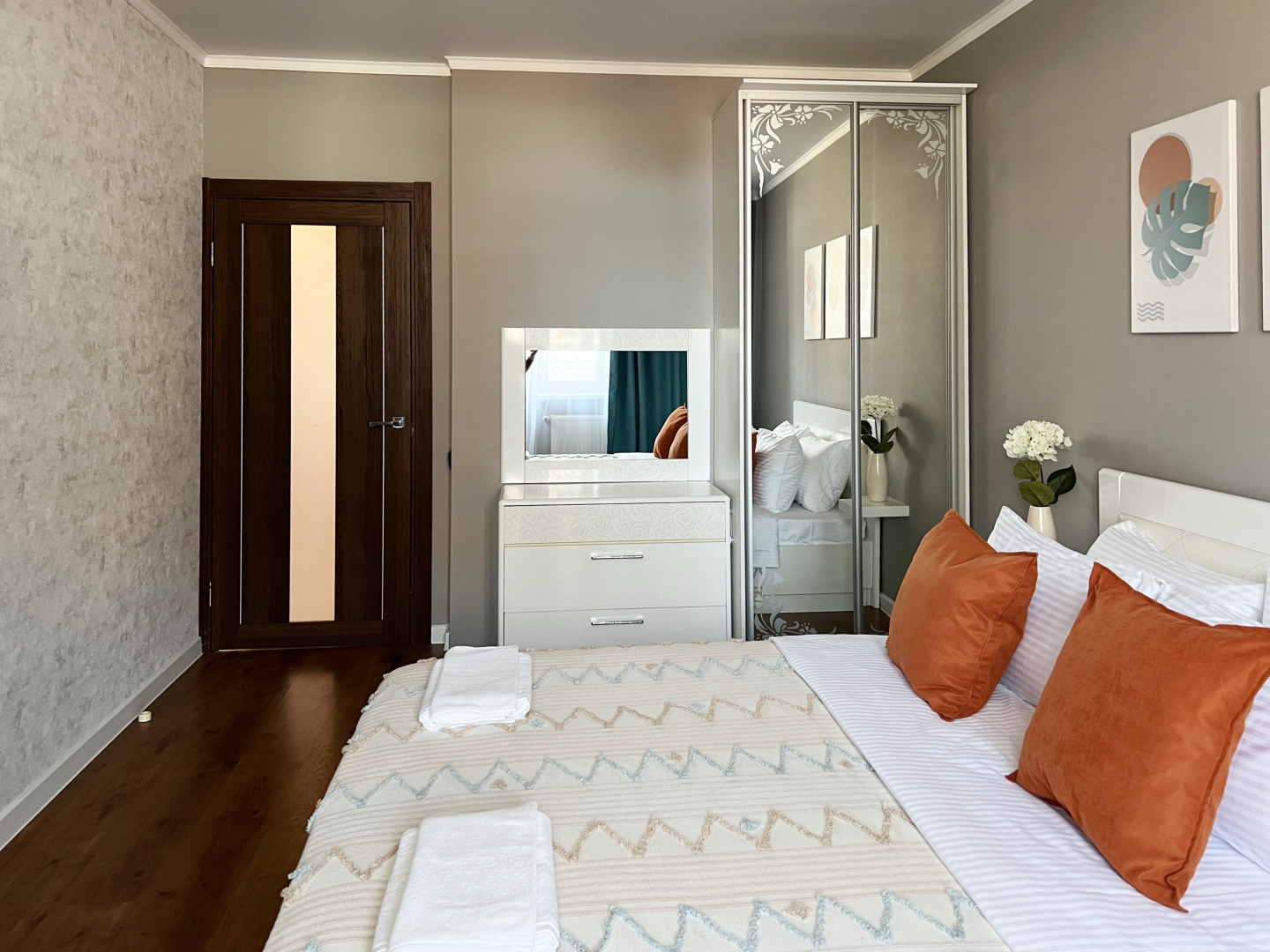 Апартаменты двухкомнатные Рио Апарт Парк Галицкого