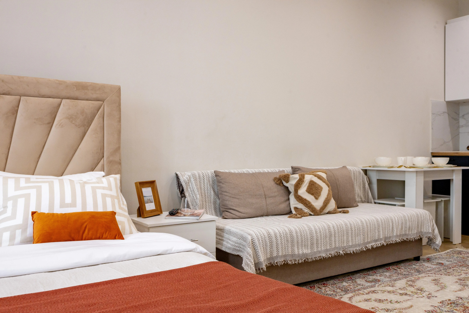 Квартира Возле Expo, есть все настольные игры