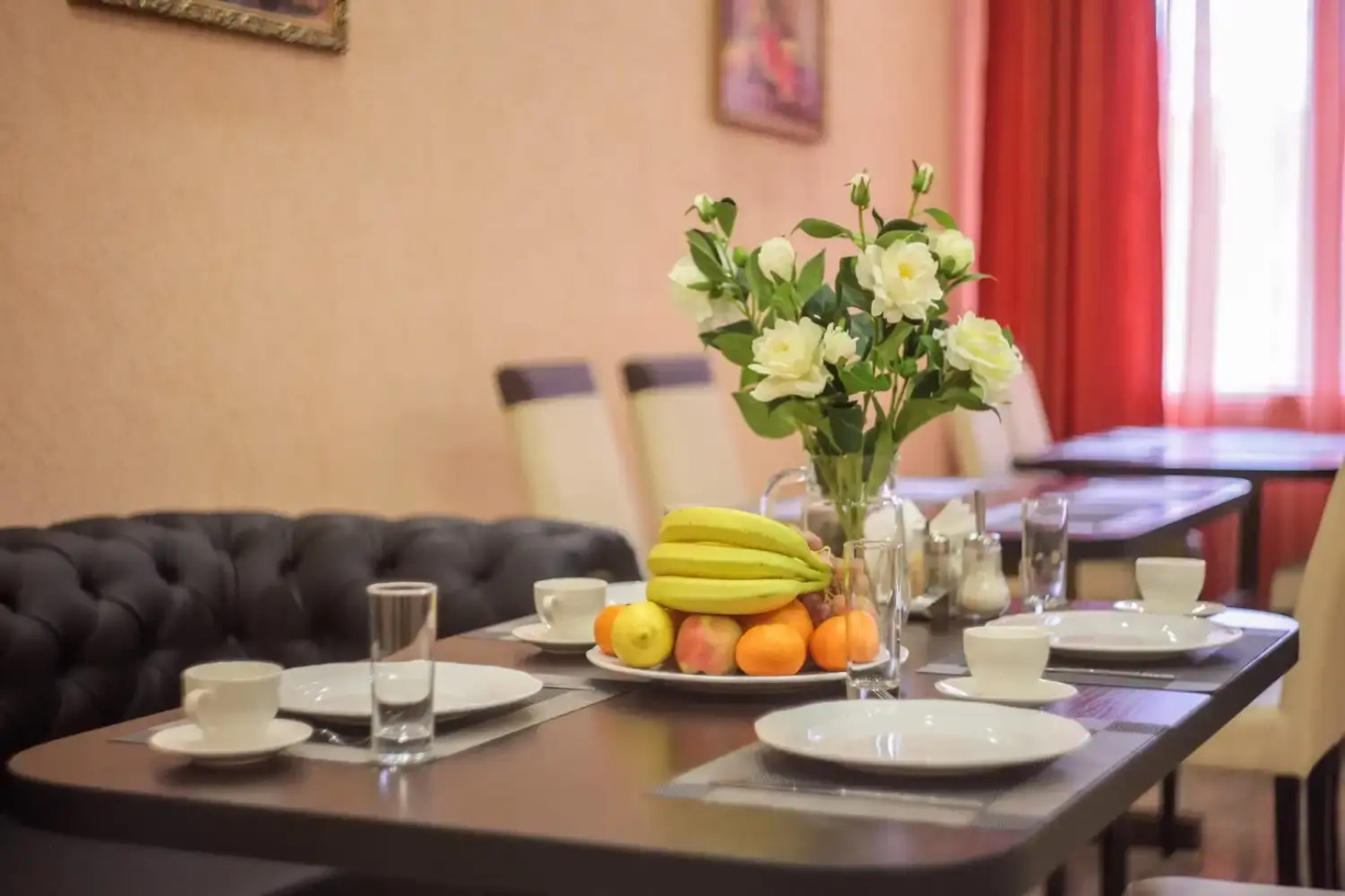 Отель Джулия