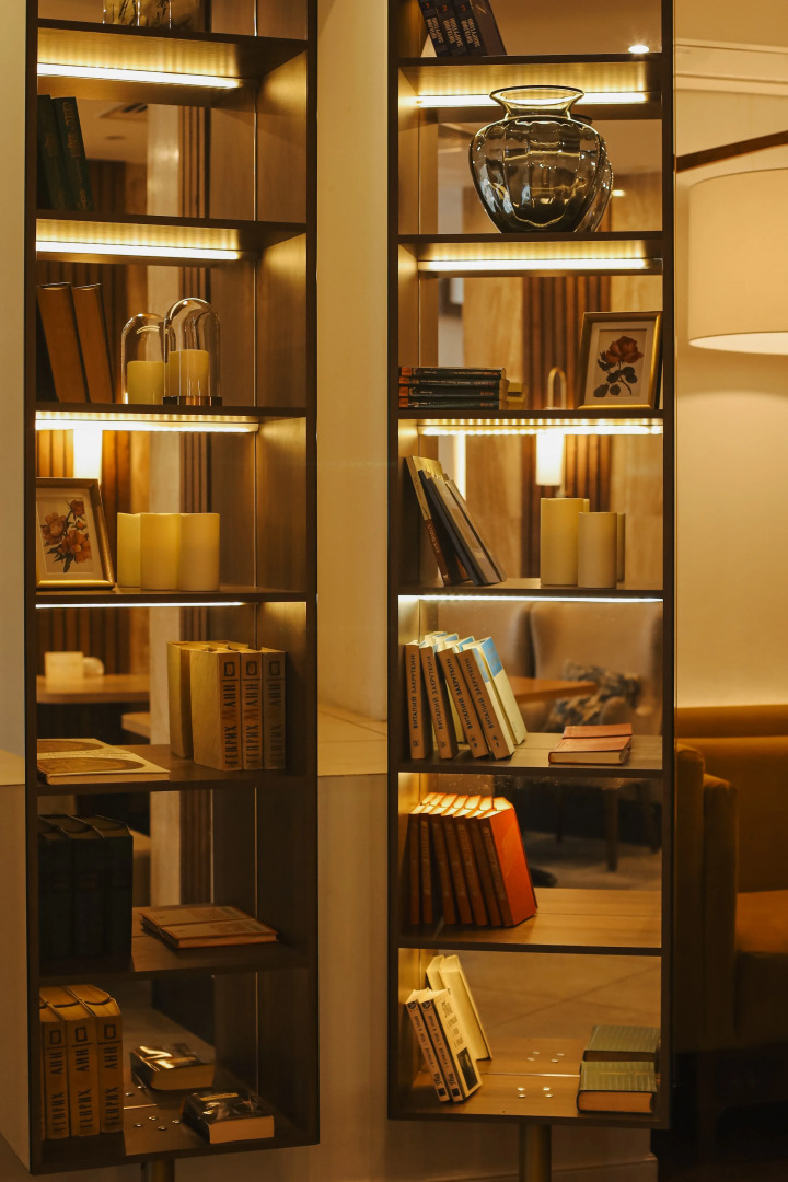 Отель Волхов