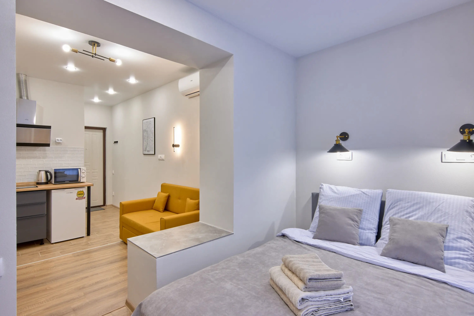 Апартаменты Светлые в Центре Казани 1