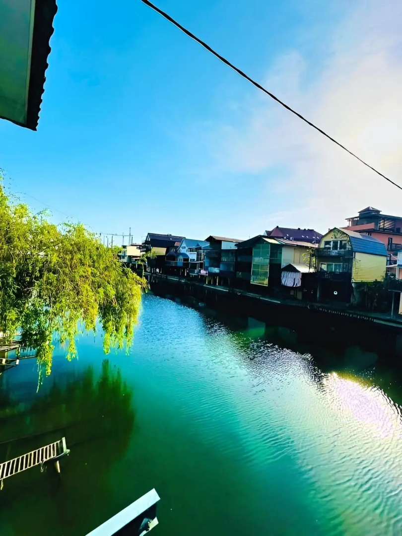 Частный Дом Коттедж Эллинг на Берегу Моря