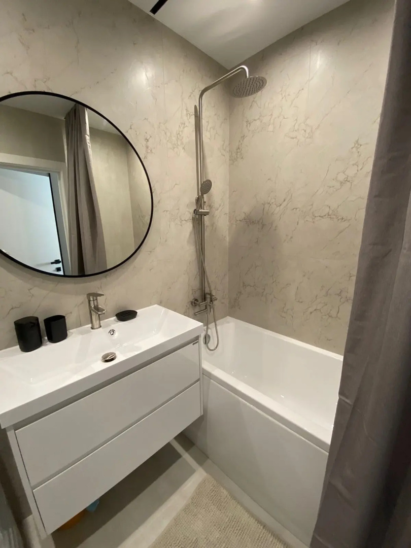 Квартира Просторная трёхкомнатная квартира с видом на реку